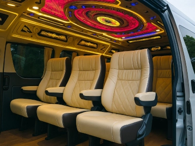 ภาพภายในรถตู้ VIP แบบ 9 ที่นั่ง (บางคัน)